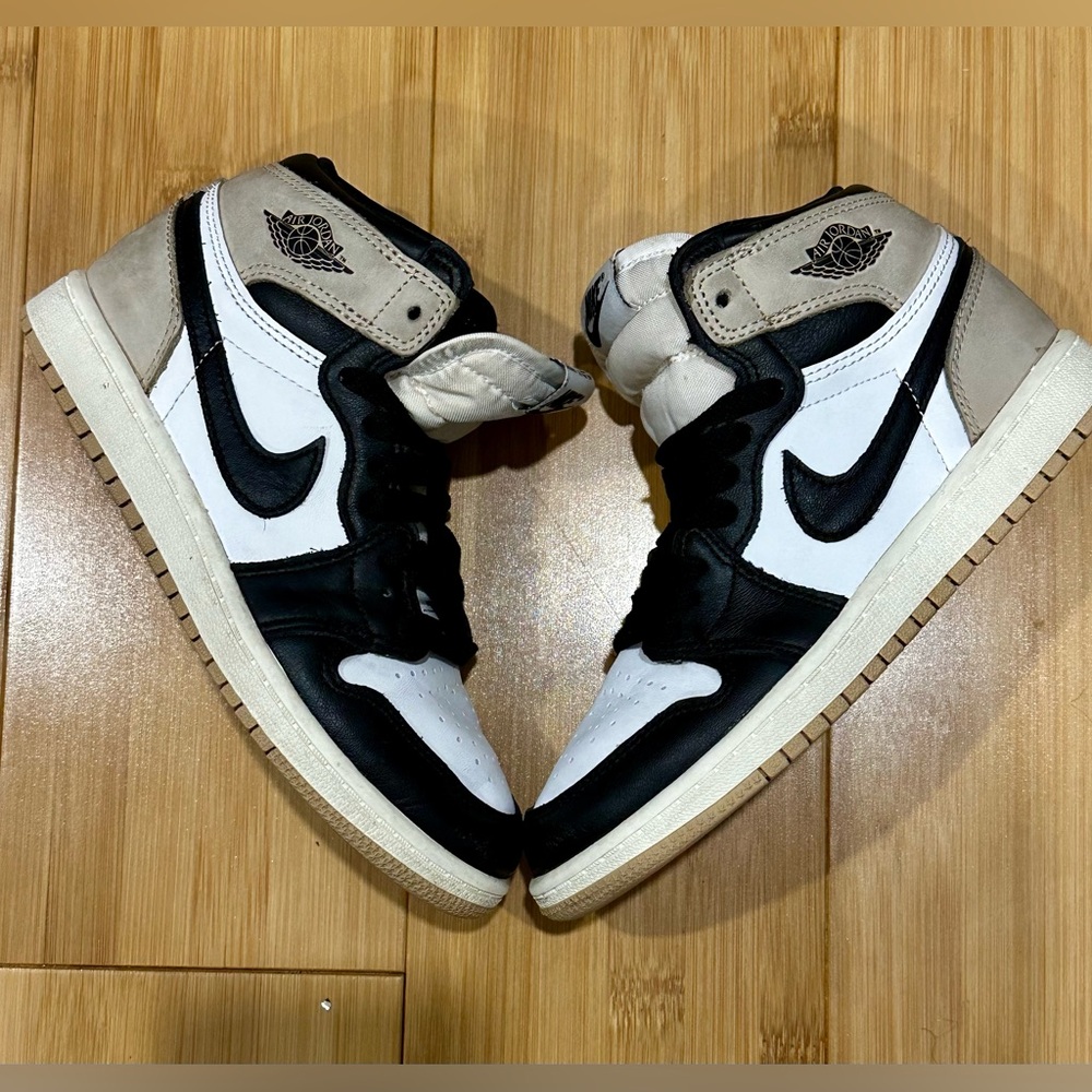 Jordan1 High-Top Sneakers - Black, White, and Tan